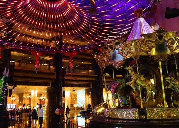 kemewahan-interior-crown-casino-yang-jadi-daya-tarik-utama