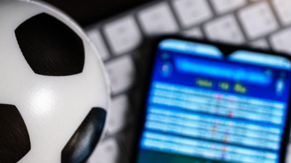 Fenomena Judi Bola Darat dan Perkembangannya di Masyarakat